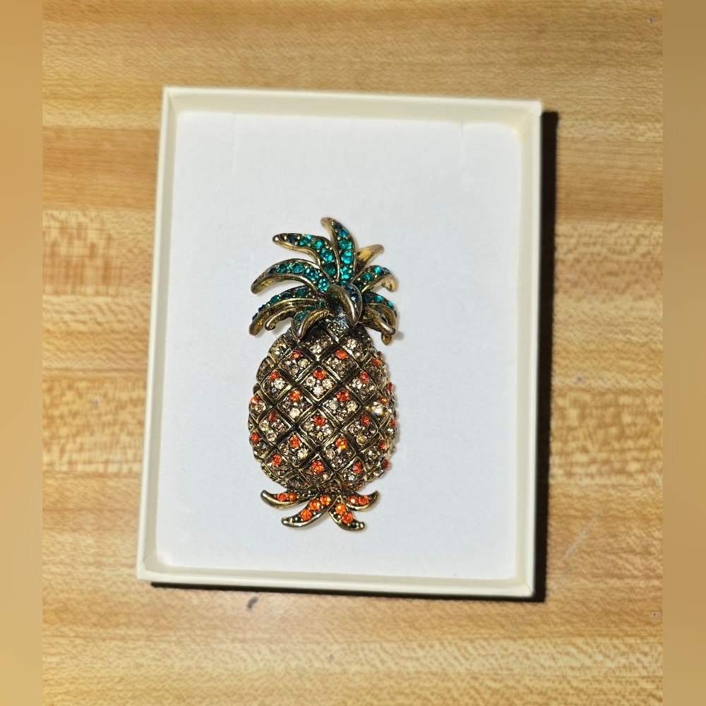 Gold and Green Pineapple Brooch